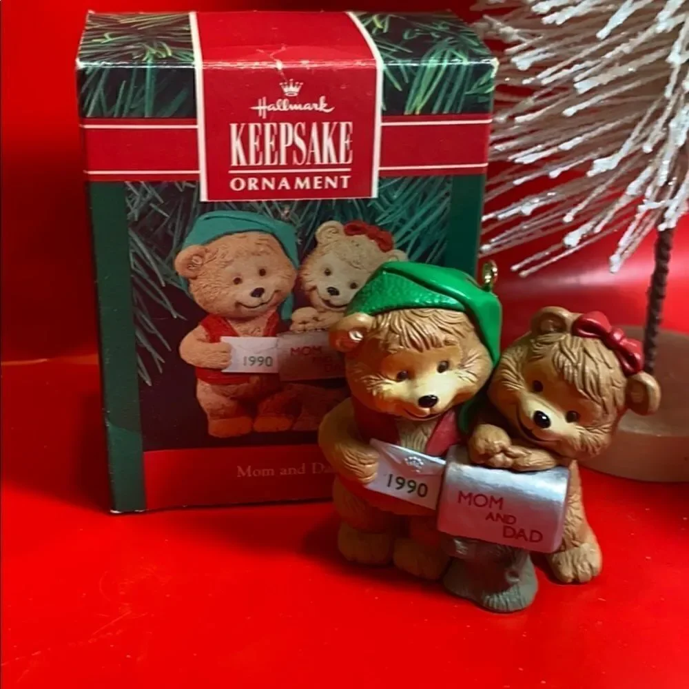 Hallmark Mom and Dad ornament 1990